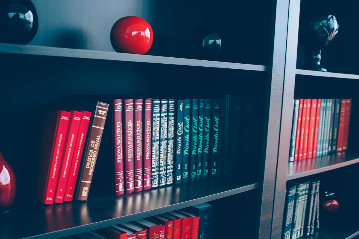 Biblioteca jurídica