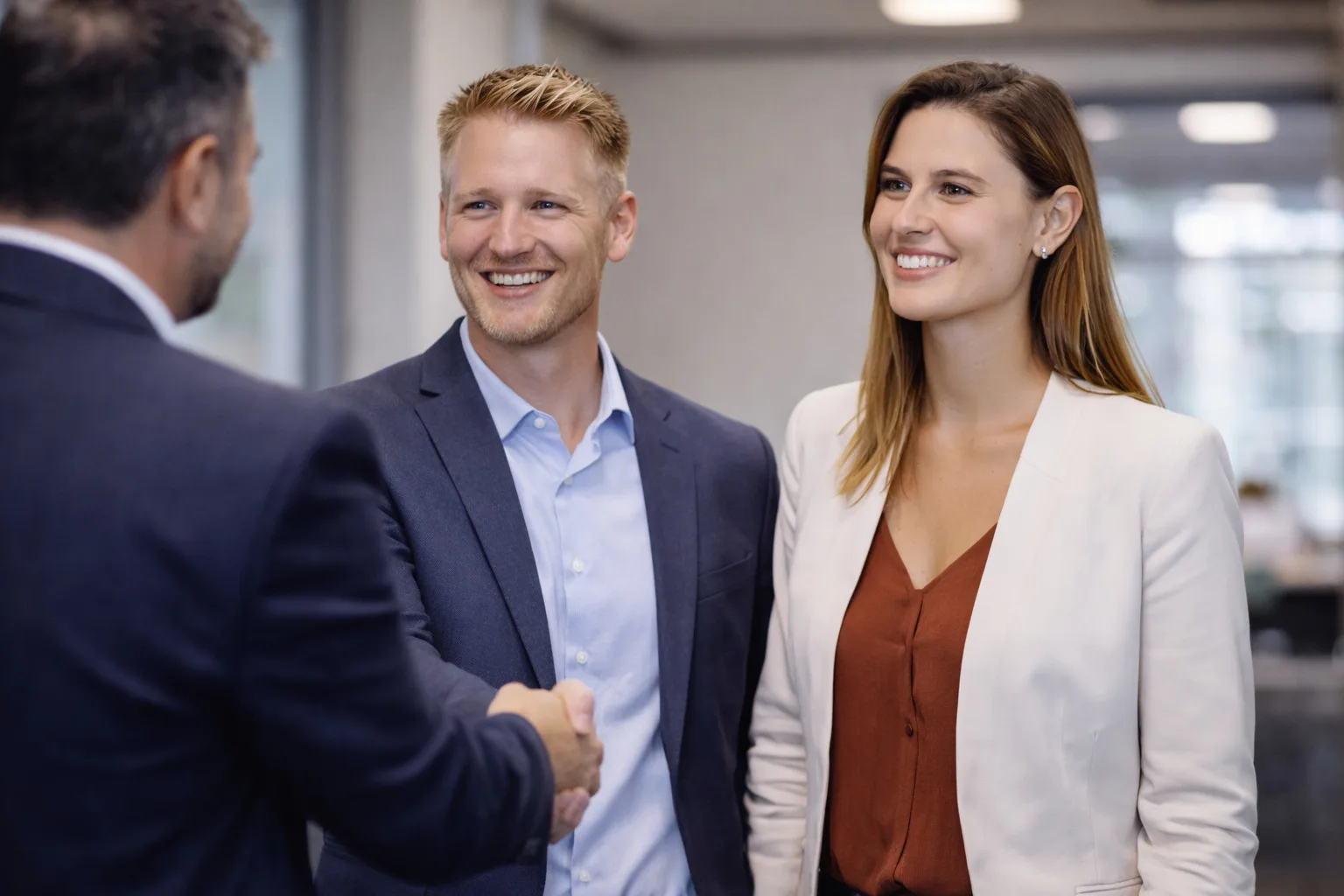 ZS Advogados attorneys meeting with a client